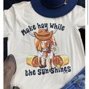 Make hay while the‎ sun shines T-shirt